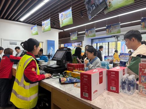 易享節現場忙忙忙，黨政工團幫幫幫，旅行社服務網點旅游招徠